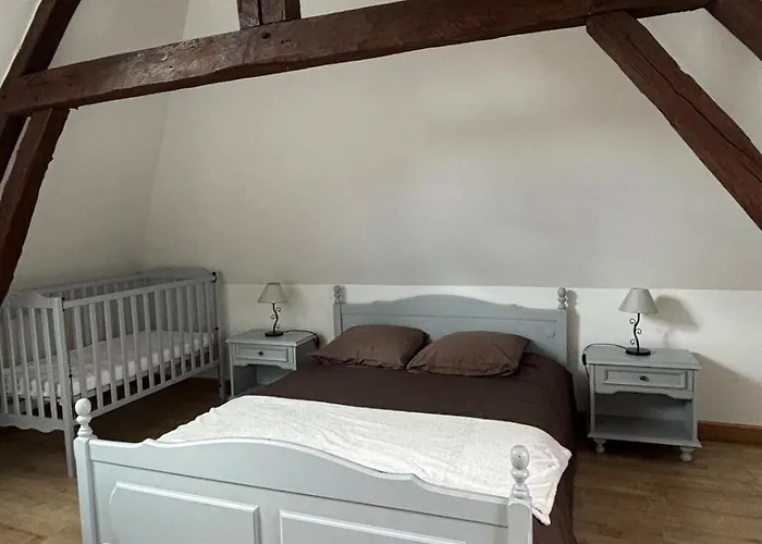 Semesterbostad De Malvoue *